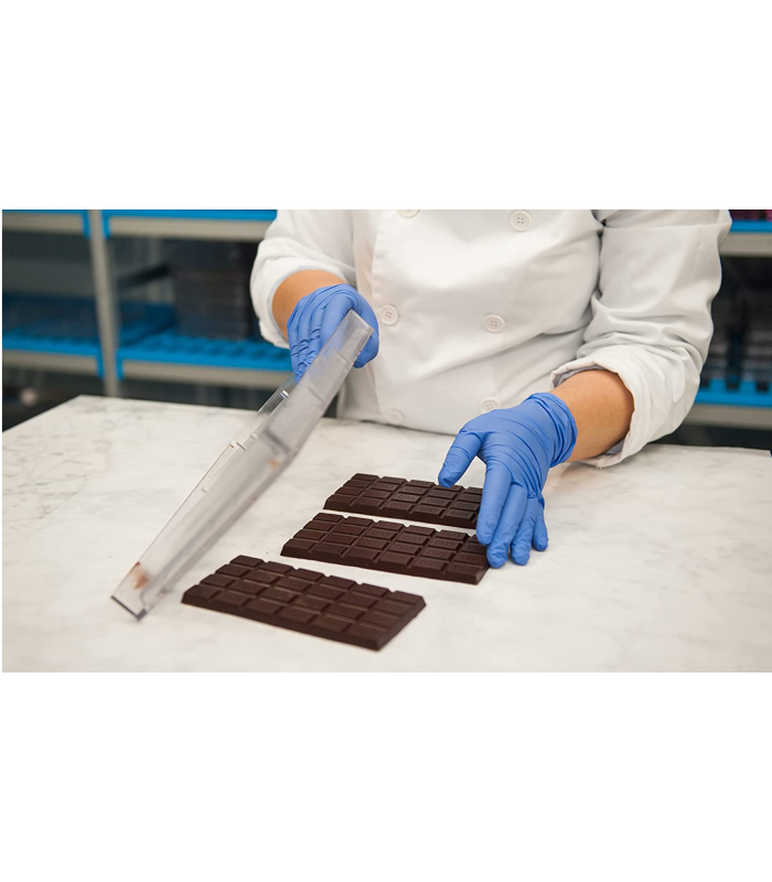 chocolate de cheesecake - manos