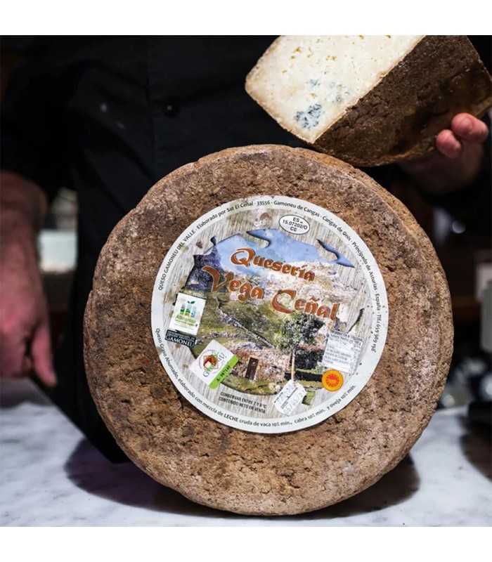 ARAMBURU 14228 Cuña de queso Asturiano Gamoneu DOP Vega Ceñal - queso
