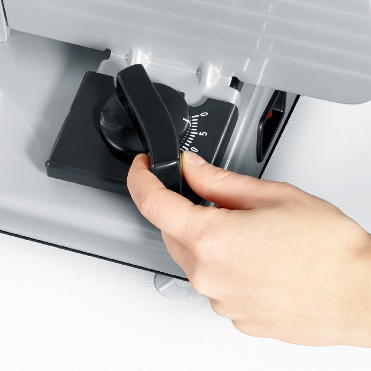 SEVERIN AS 3915 Cortafiambres 180 W Plateado