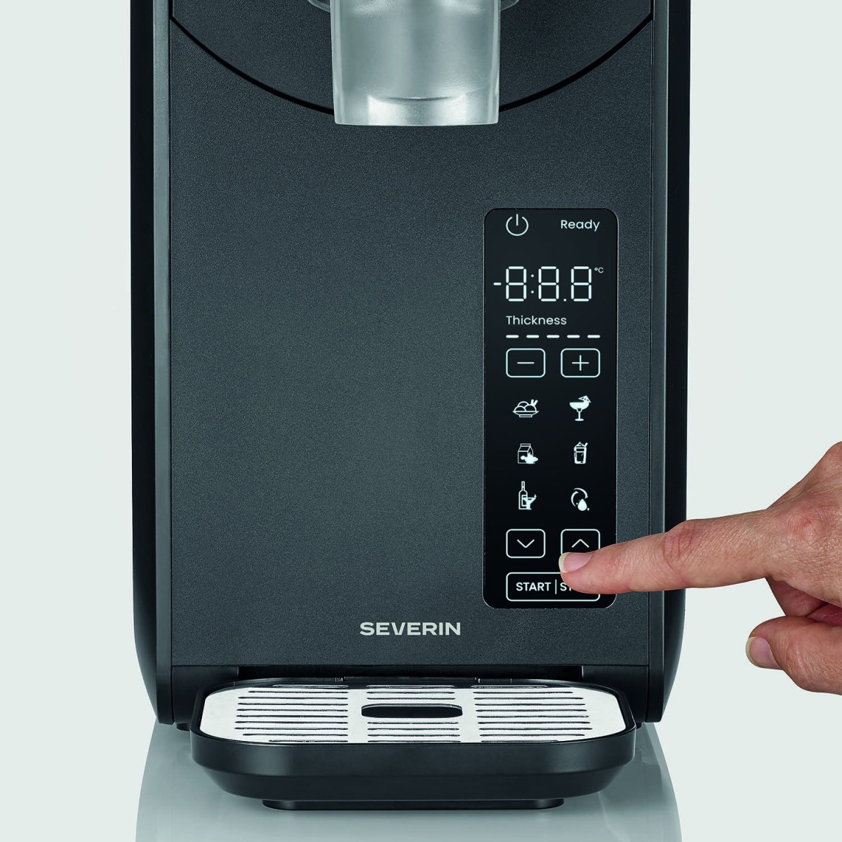 SEVERIN 7410 Granizadora 2 L 200 W Negro